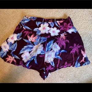 Flowy Floral shorts